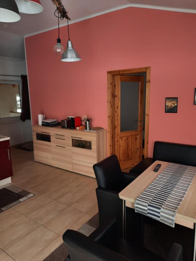Apartments Am Burggraben لوتاش المظهر الخارجي الصورة