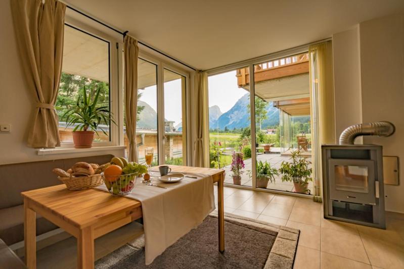 Apartments Am Burggraben لوتاش المظهر الخارجي الصورة